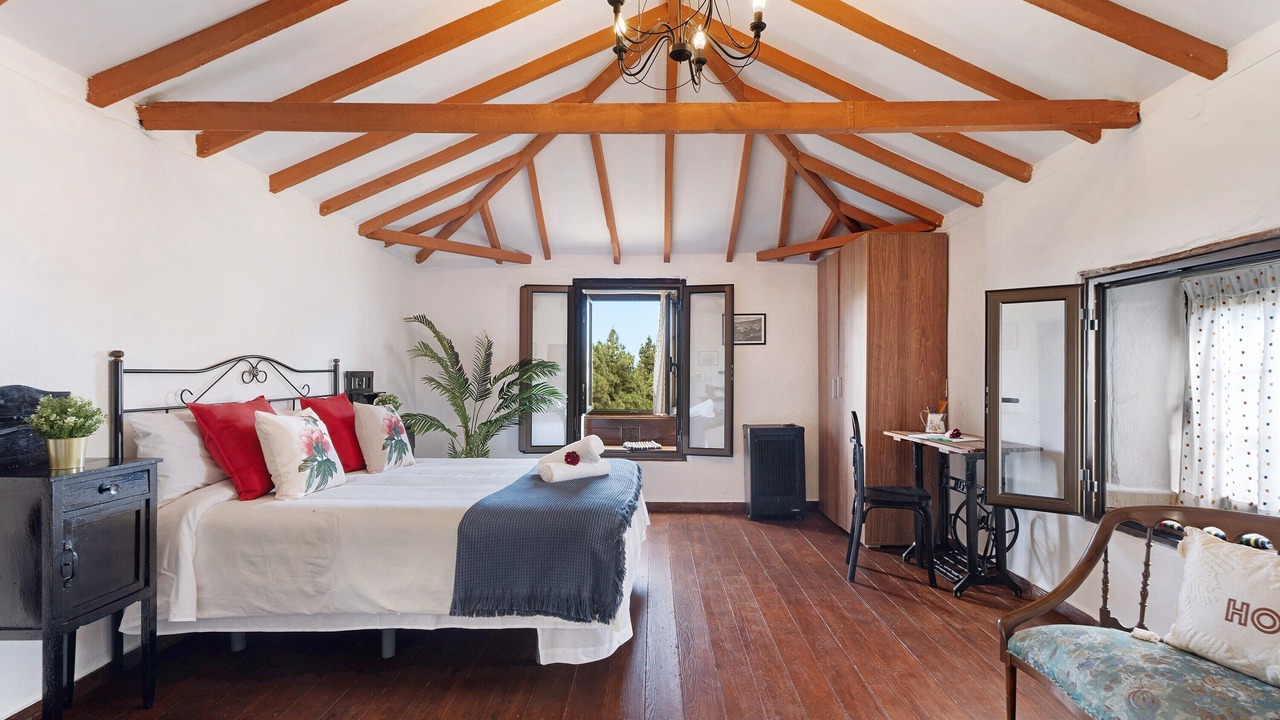 Photo of Bedroom in Cueva del Viento