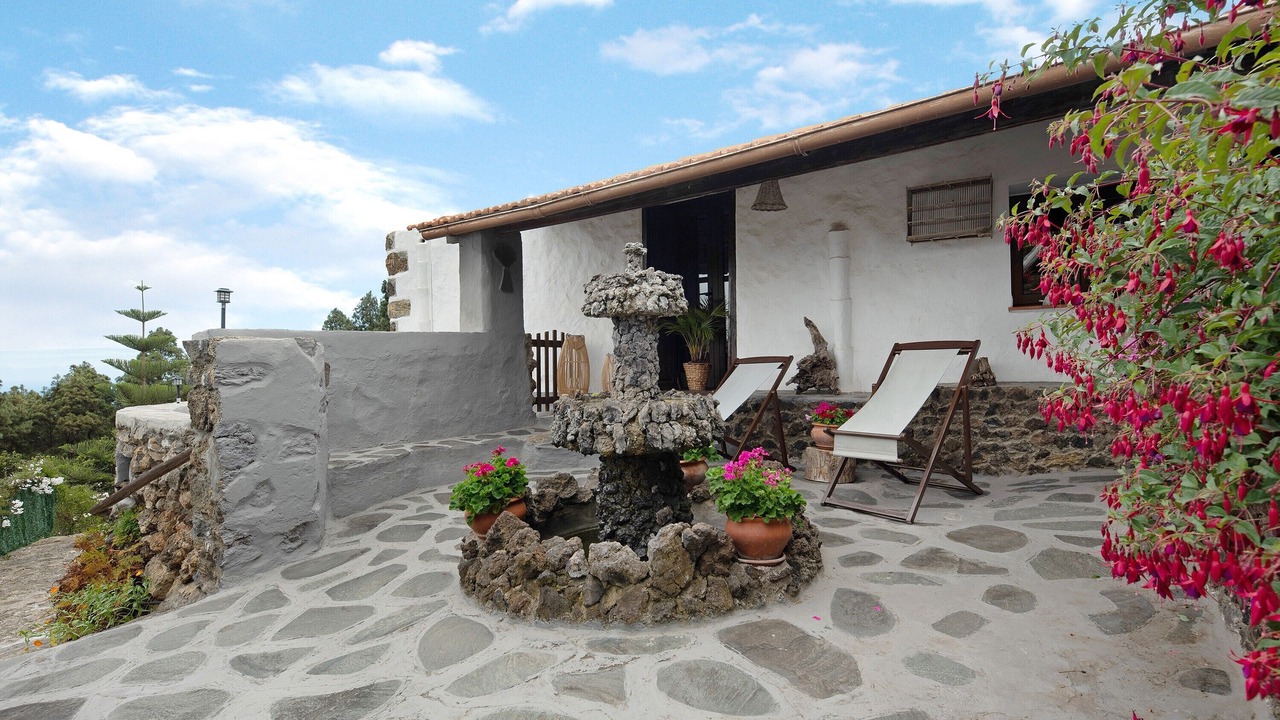 Photo of Patio Balcony in Cueva del Viento