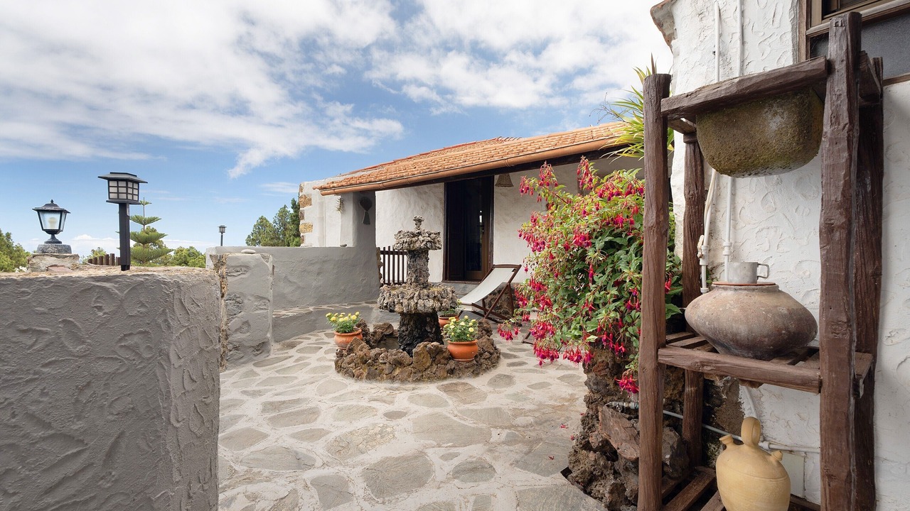 Photo of Patio Balcony in Cueva del Viento