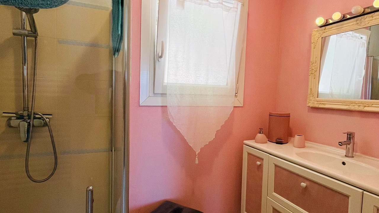 Photo of Bathroom in Le Luc