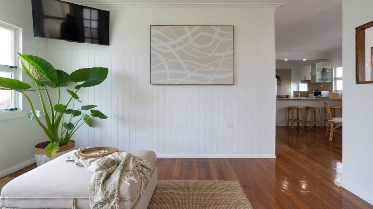 Photo of Livingroom in Burleigh Heads