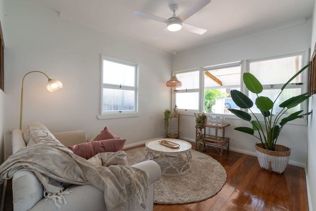 Photo of Livingroom in Burleigh Heads