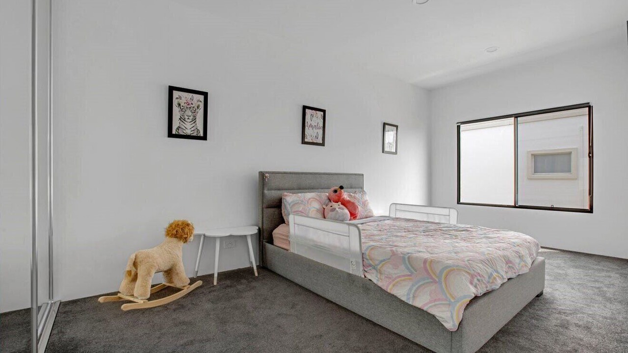 Photo of Bedroom in Broadbeach Waters