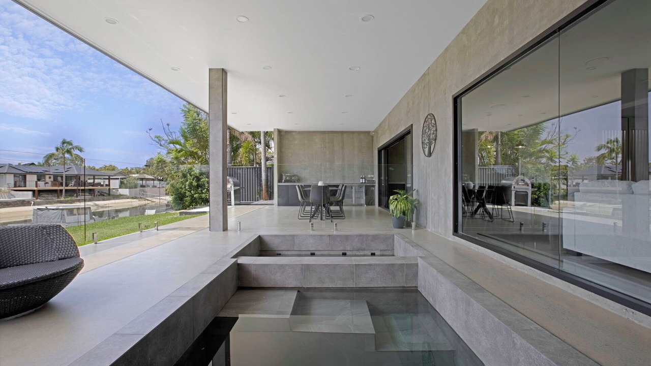 Photo of Outdoor in Broadbeach Waters