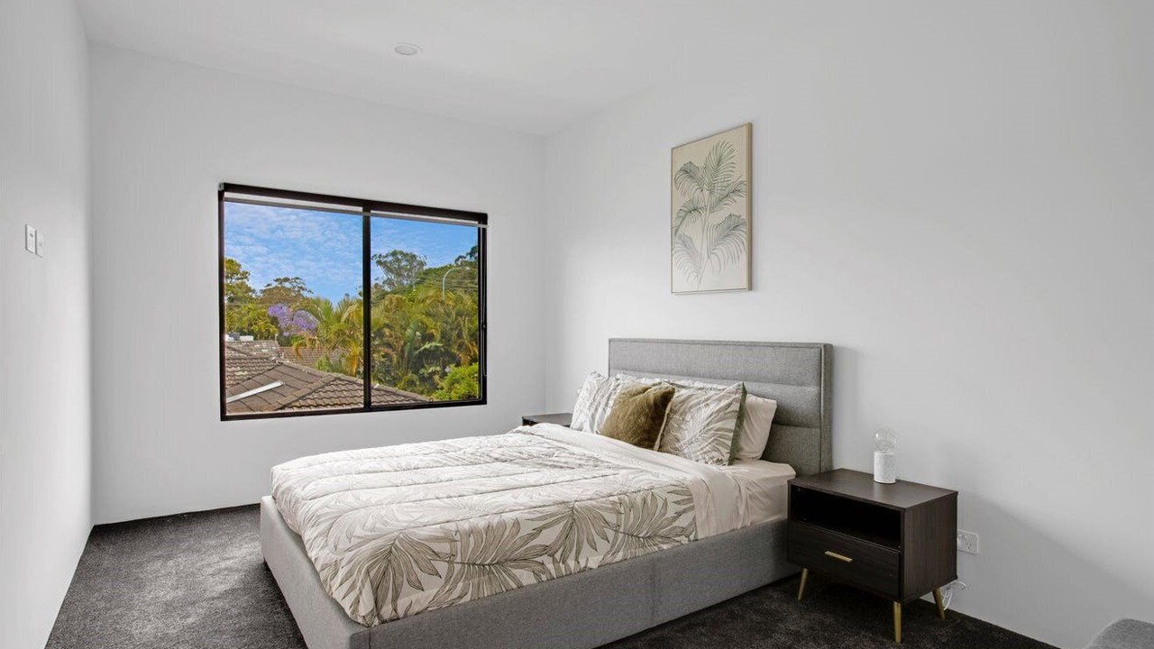 Photo of Bedroom in Broadbeach Waters