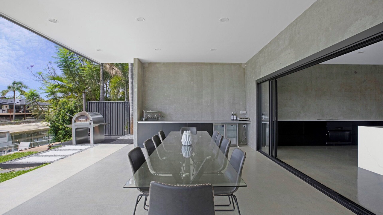 Photo of Outdoor in Broadbeach Waters