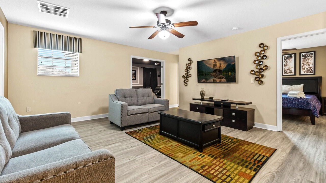 Photo of Livingroom in Davenport