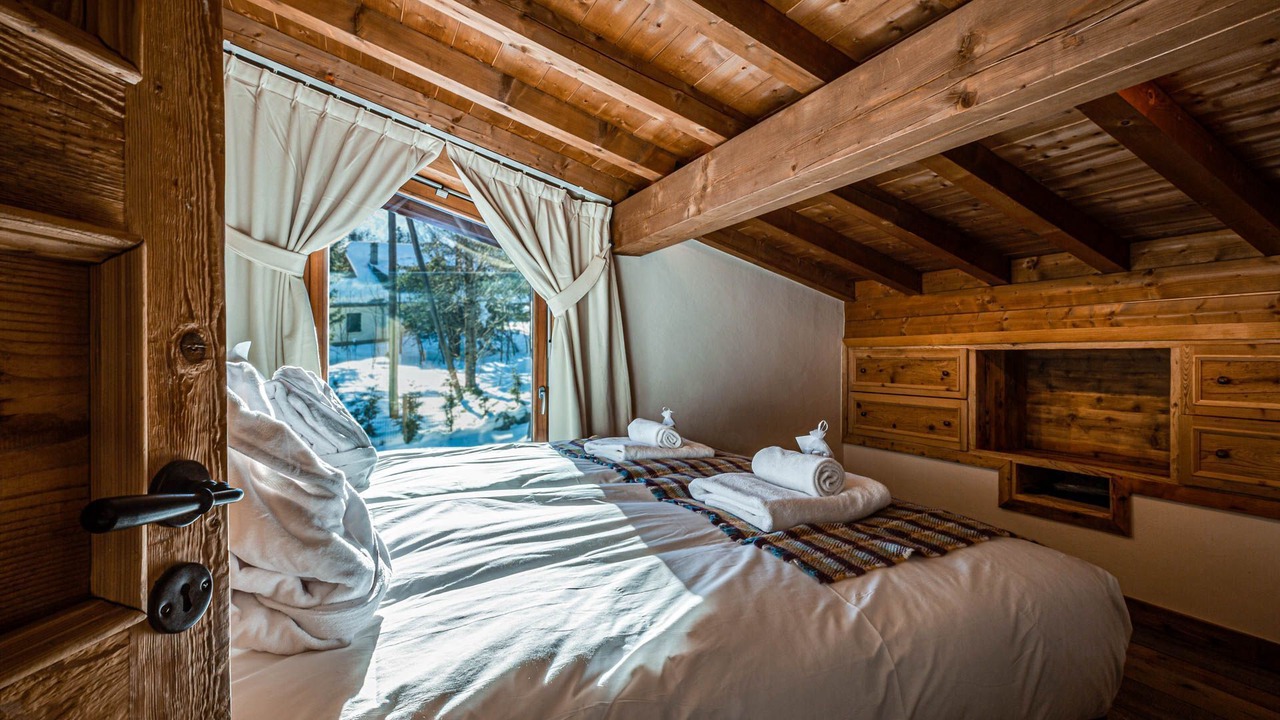 Photo of Bedroom in Les Tines
