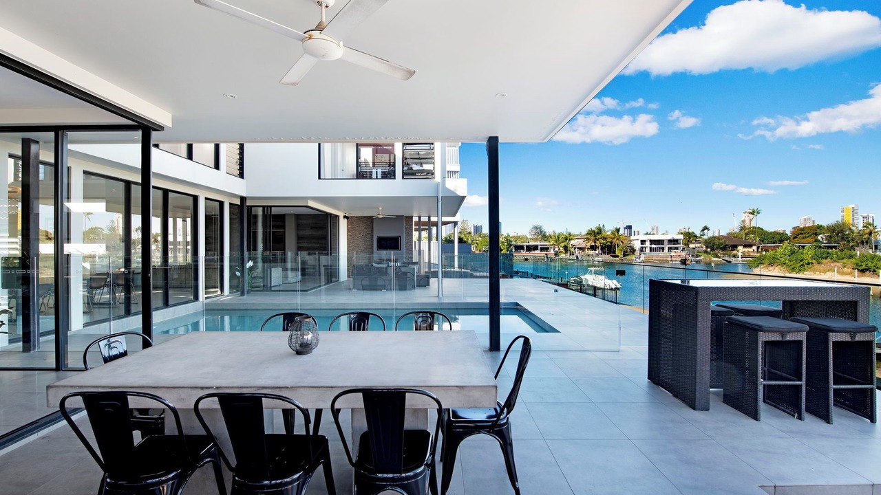 Photo of Outdoor in Broadbeach Waters
