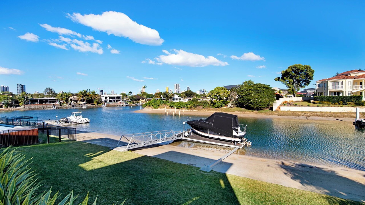Photo of Others in Broadbeach Waters