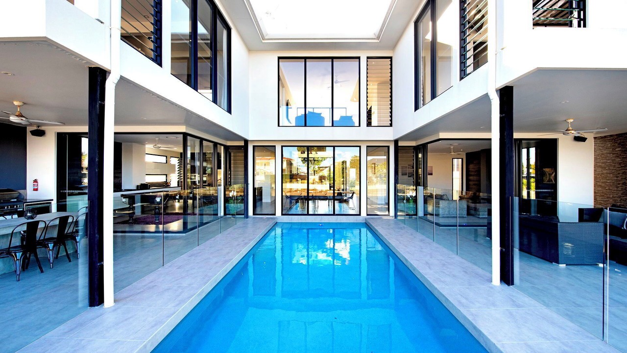 Photo of Outdoor in Broadbeach Waters