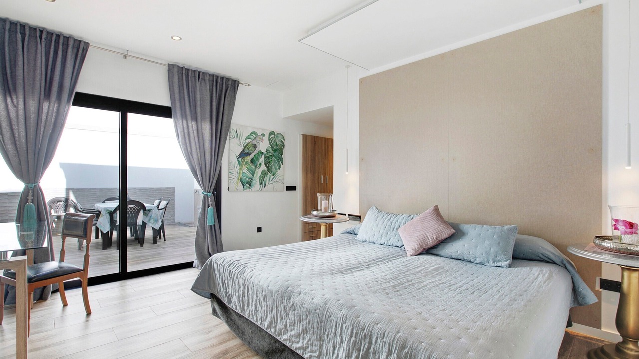 Photo of Bedroom in Armenime