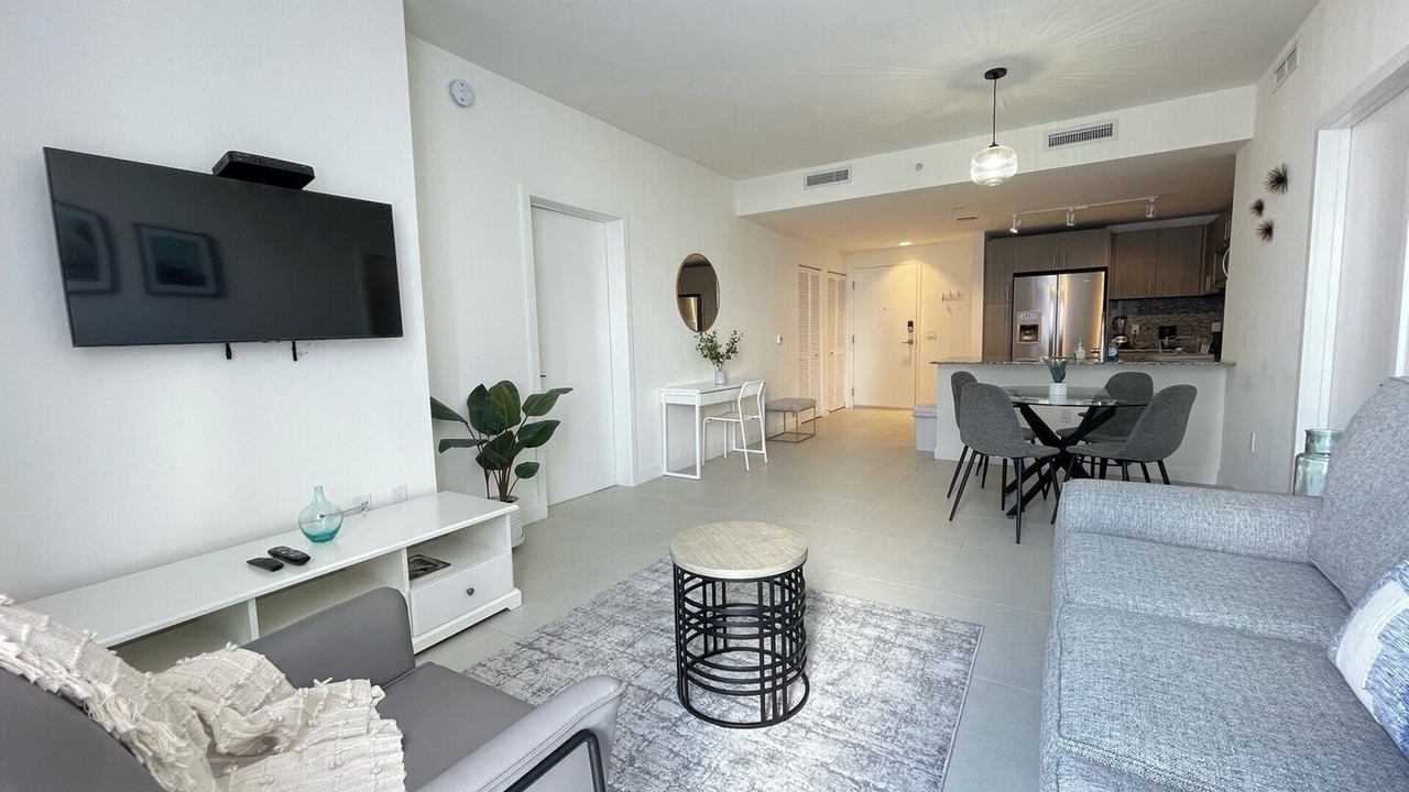 Photo of Livingroom in Doral