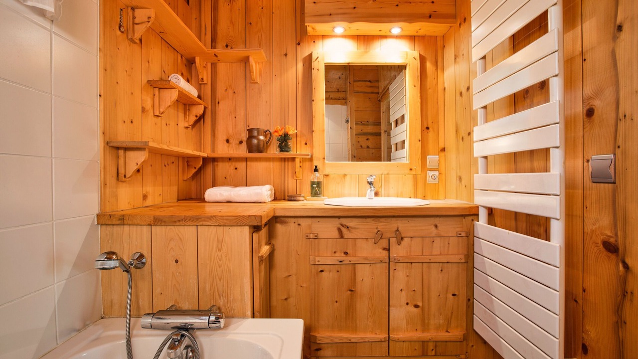 Photo of Bathroom in Les Bossons