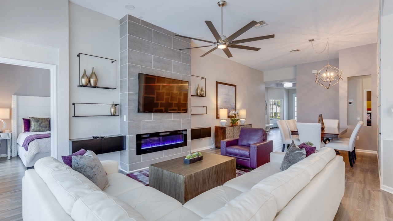 Photo of Livingroom in Windsor Hills