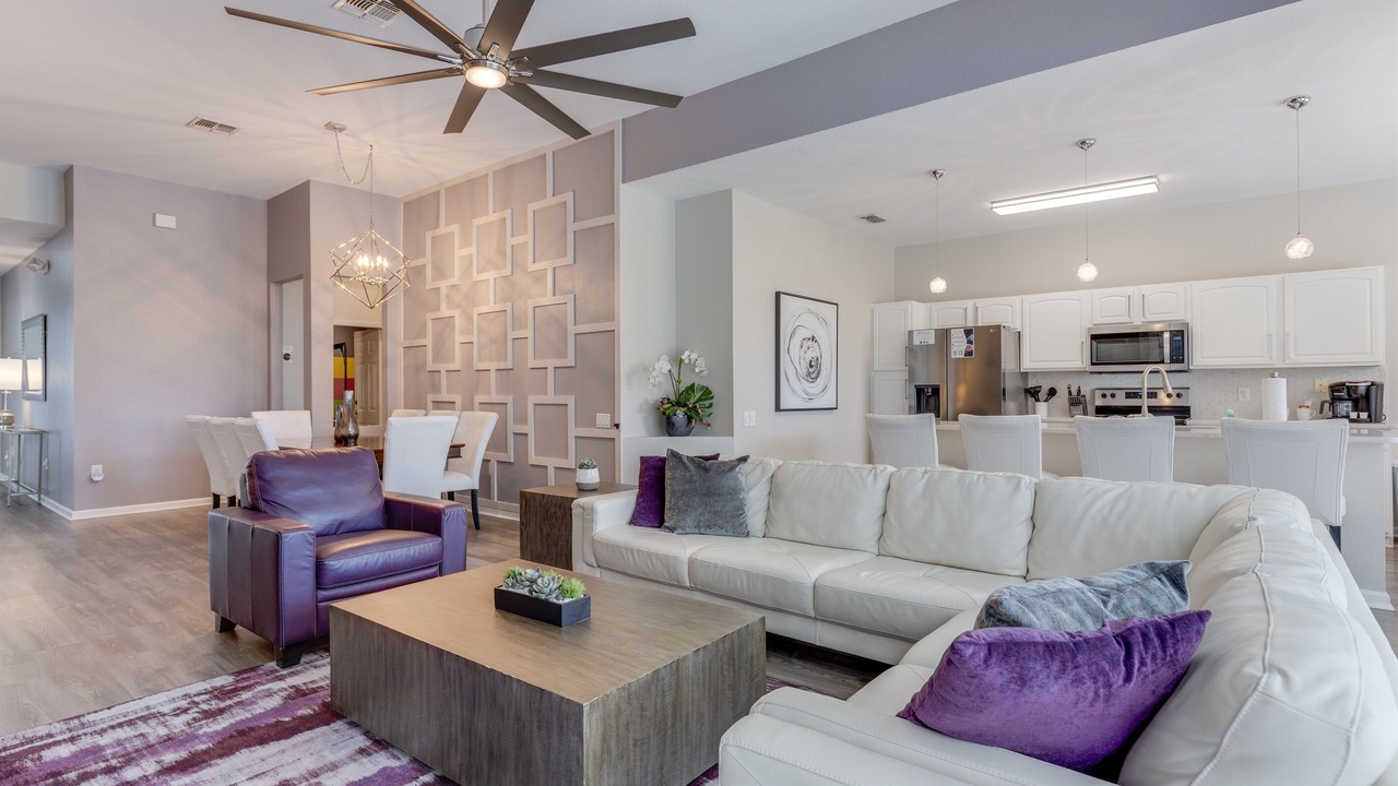 Photo of Livingroom in Windsor Hills