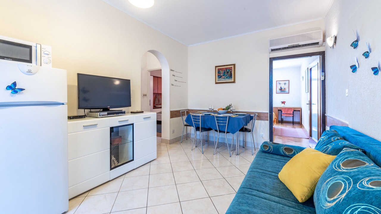 Photo of Livingroom in Gornji Kono