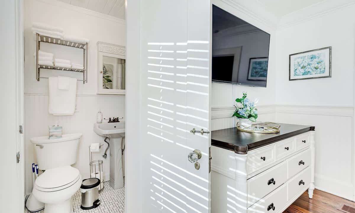 Photo of Bathroom in Lakeland