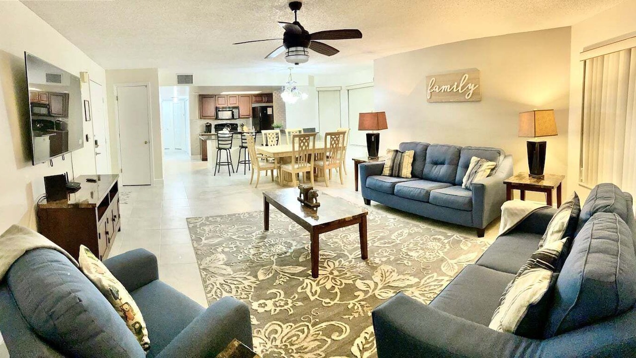 Photo of Livingroom in Chatham Park