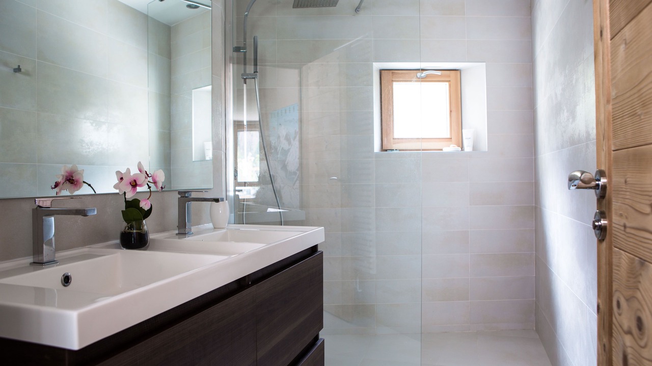 Photo of Bathroom in Chamonix City Centre