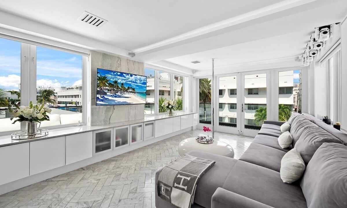 Photo of Patio Balcony in South Beach