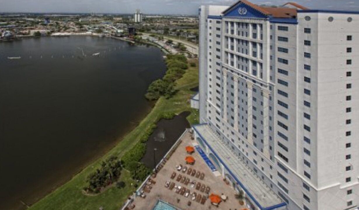 Photo of Outdoor in Florida Center