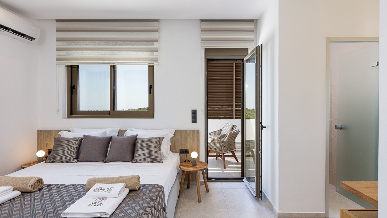 Photo of Bedroom in Atsipópoulon