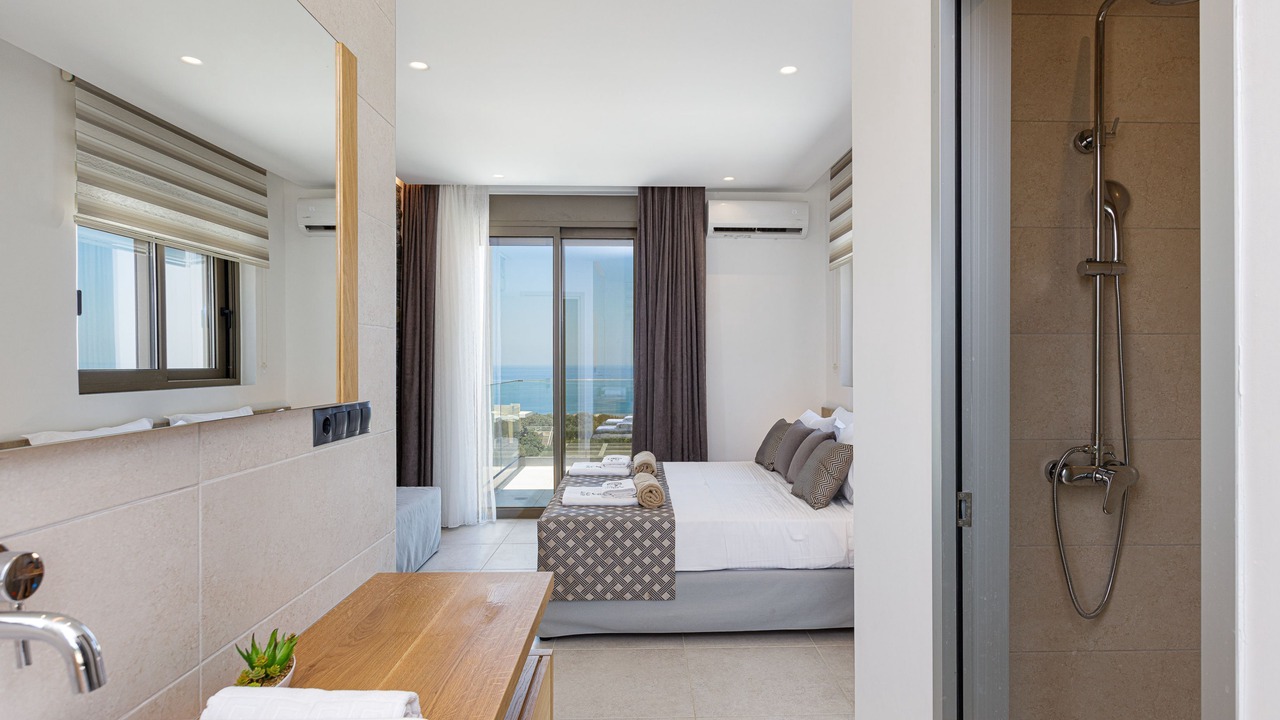 Photo of Bedroom in Atsipópoulon