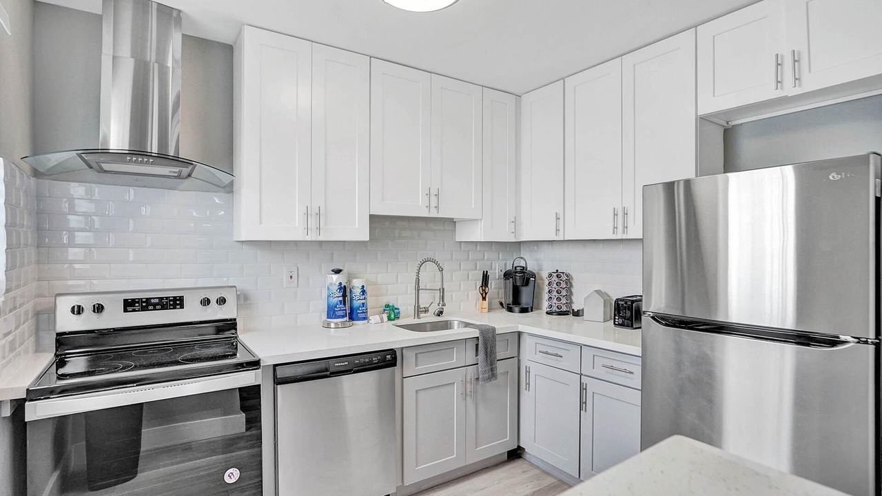 Photo of Kitchen in West Avenue