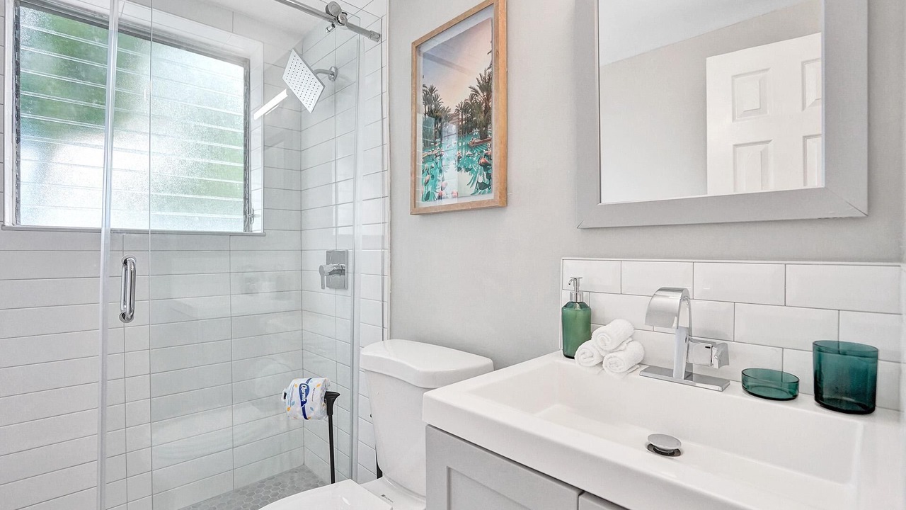 Photo of Bathroom in West Avenue