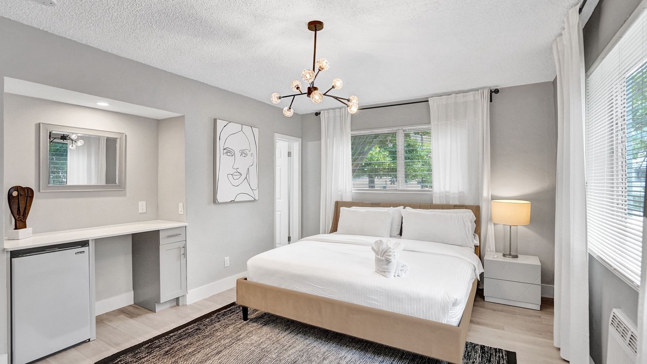 Photo of Bedroom in West Avenue