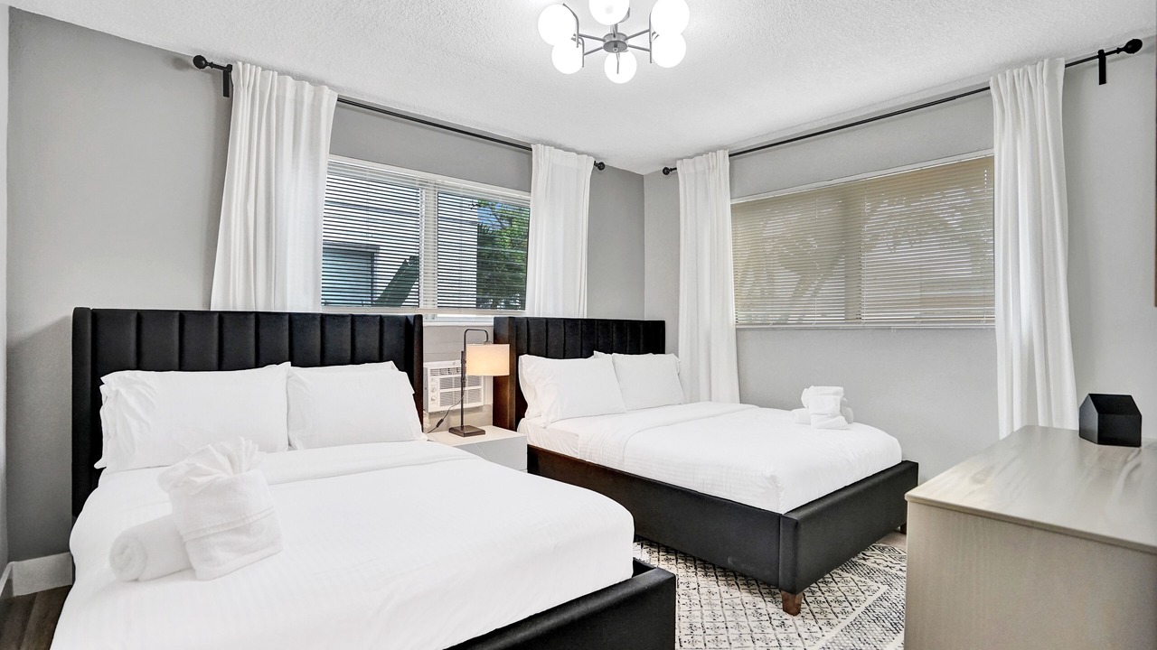 Photo of Bedroom in West Avenue