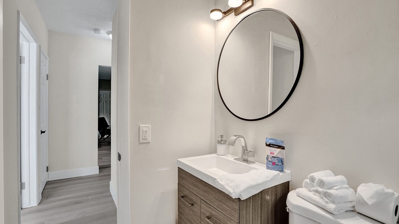 Photo of Bathroom in West Avenue