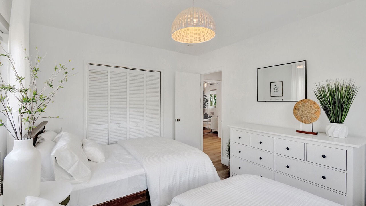 Photo of Bedroom in West Avenue