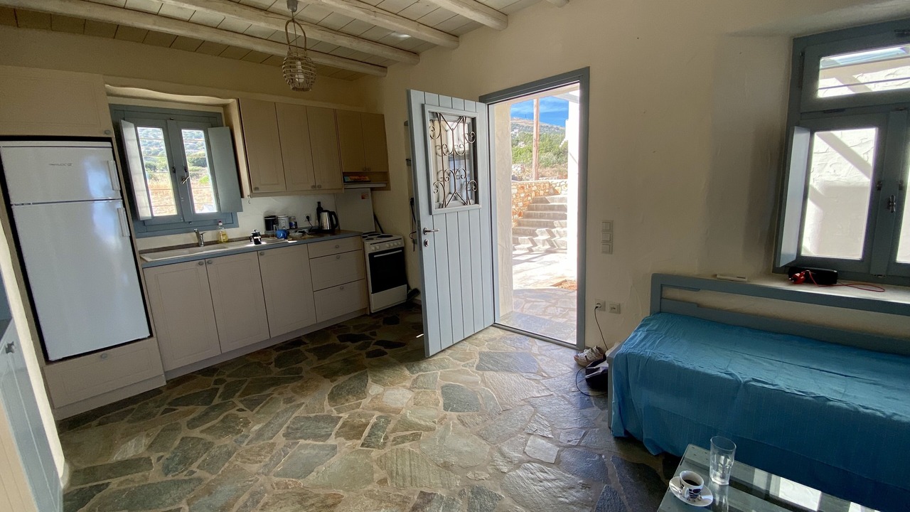 Photo of Bedroom in Drios