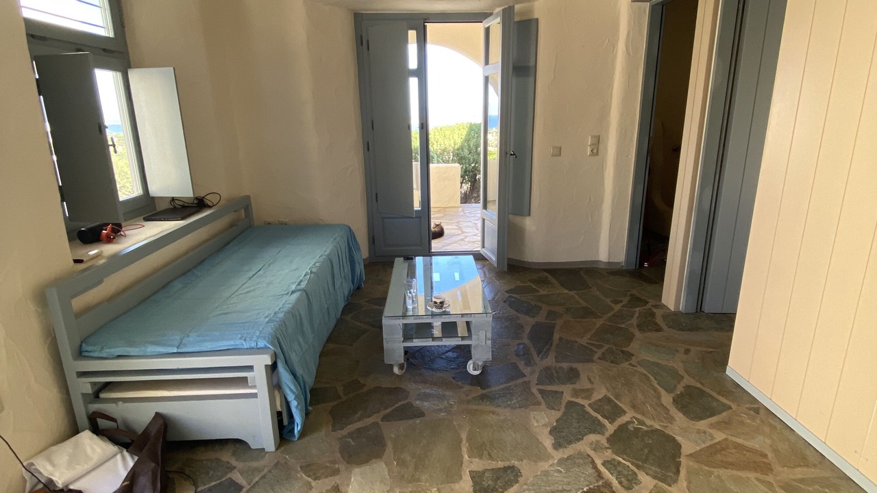 Photo of Bedroom in Drios