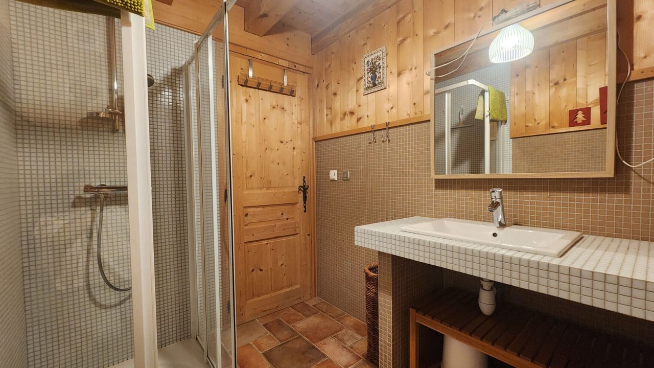 Photo of Bathroom in Samoens