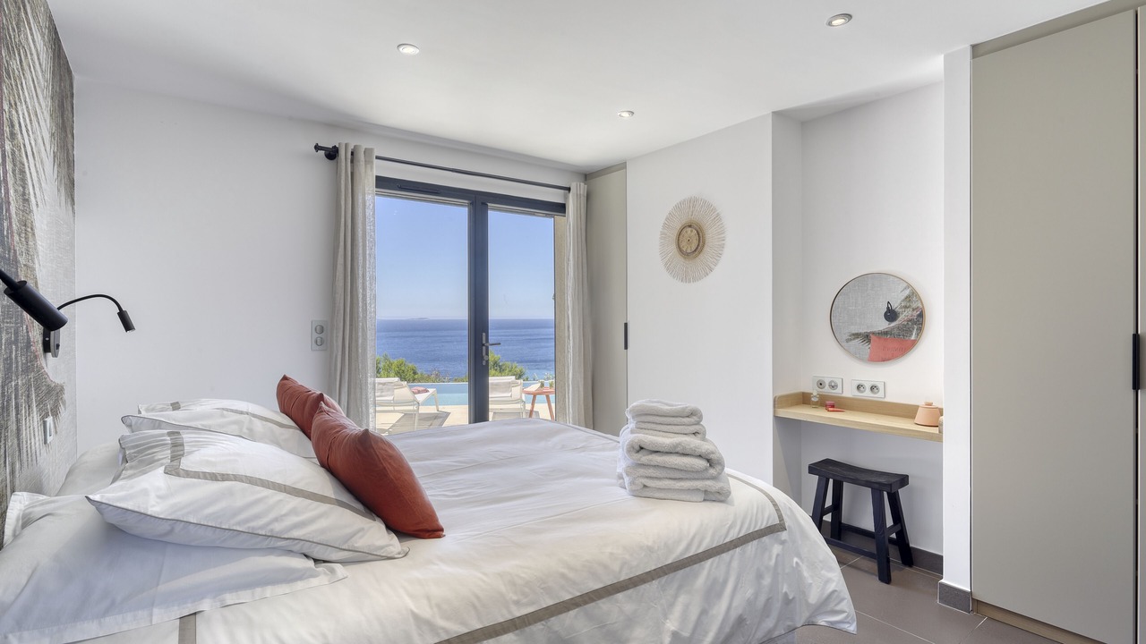 Photo of Bedroom in Le Rayol