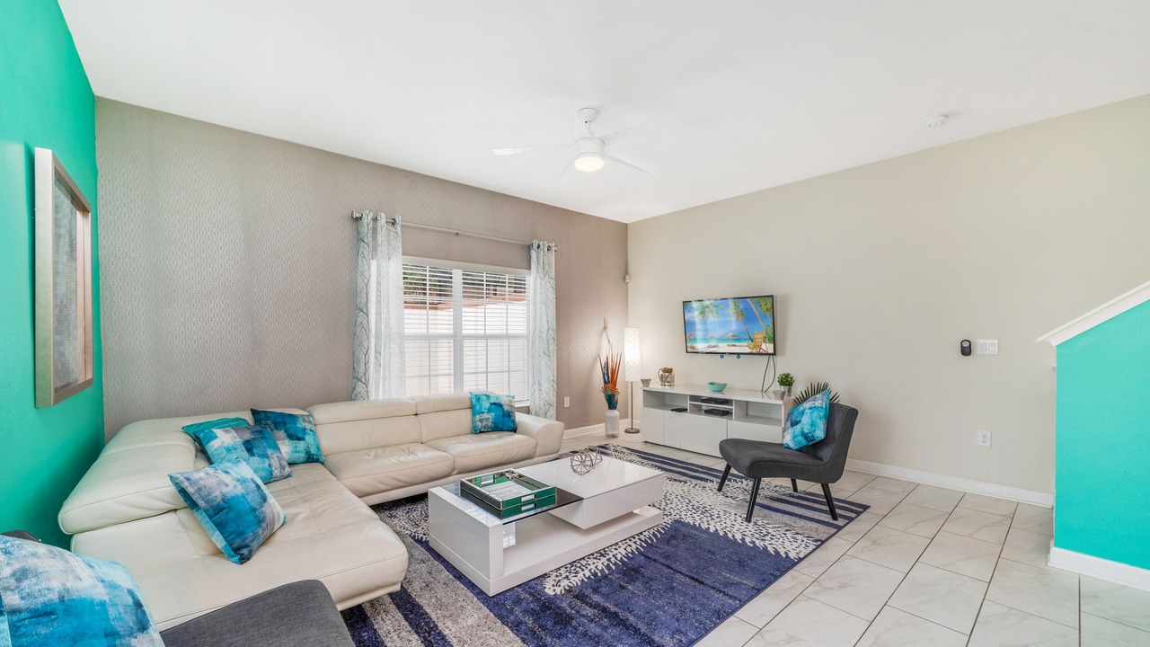 Photo of Livingroom in Davenport