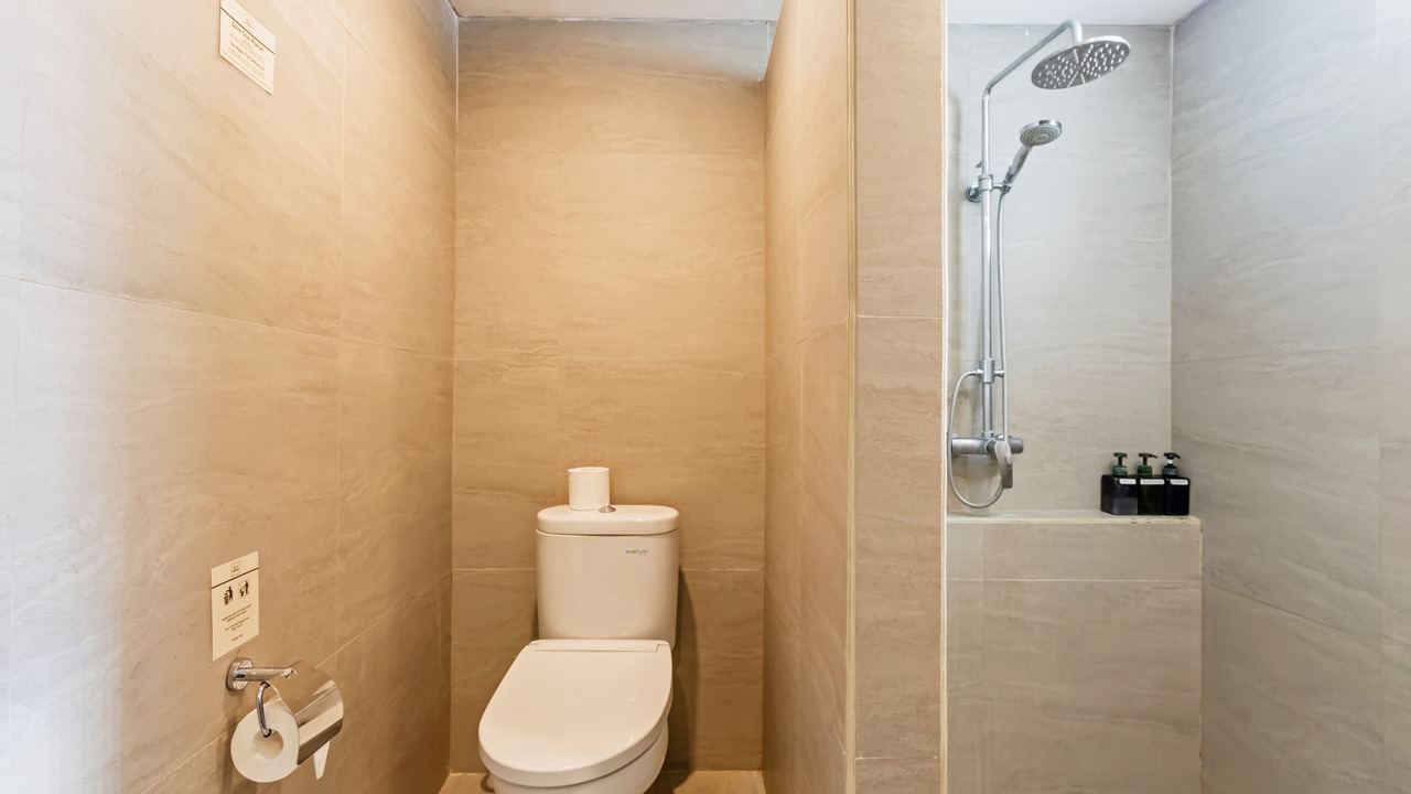 Photo of Bathroom in Laksmana