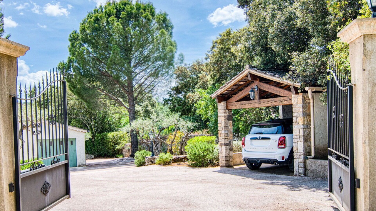 Photo of Outdoor in Carces