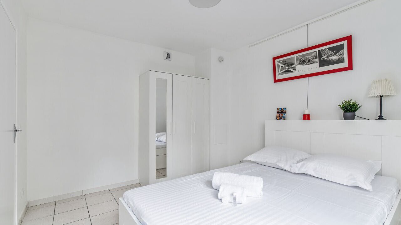 Photo of Bedroom in Leon Blum - Bon Coin