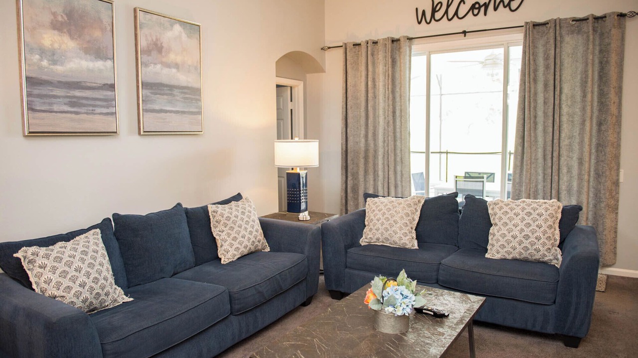 Photo of Livingroom in Windsor Palms