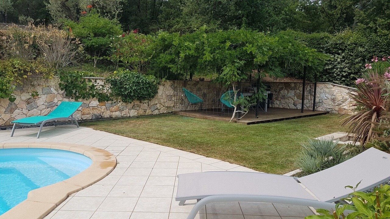 Photo of Outdoor in Callas