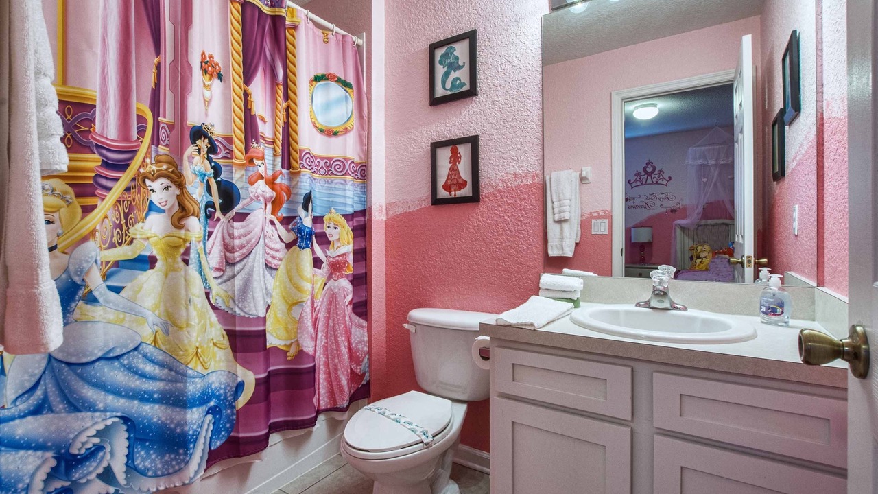 Photo of Bathroom in Windsor Hills
