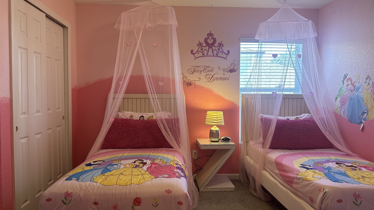 Photo of Bedroom in Windsor Hills