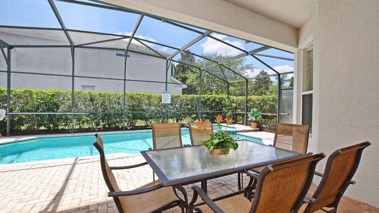 Photo of Outdoor in Windsor Hills