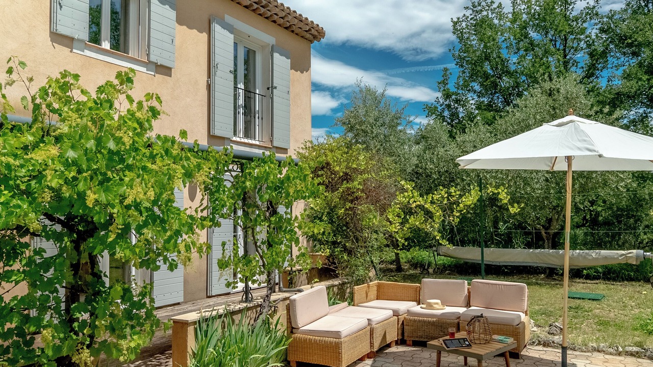 Photo of Patio Balcony in Saint-Paul-en-Foret