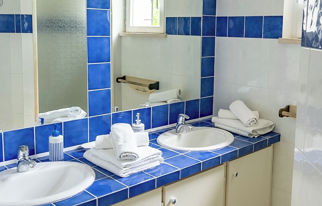 Photo of Bathroom in Saint-Paul-en-Foret