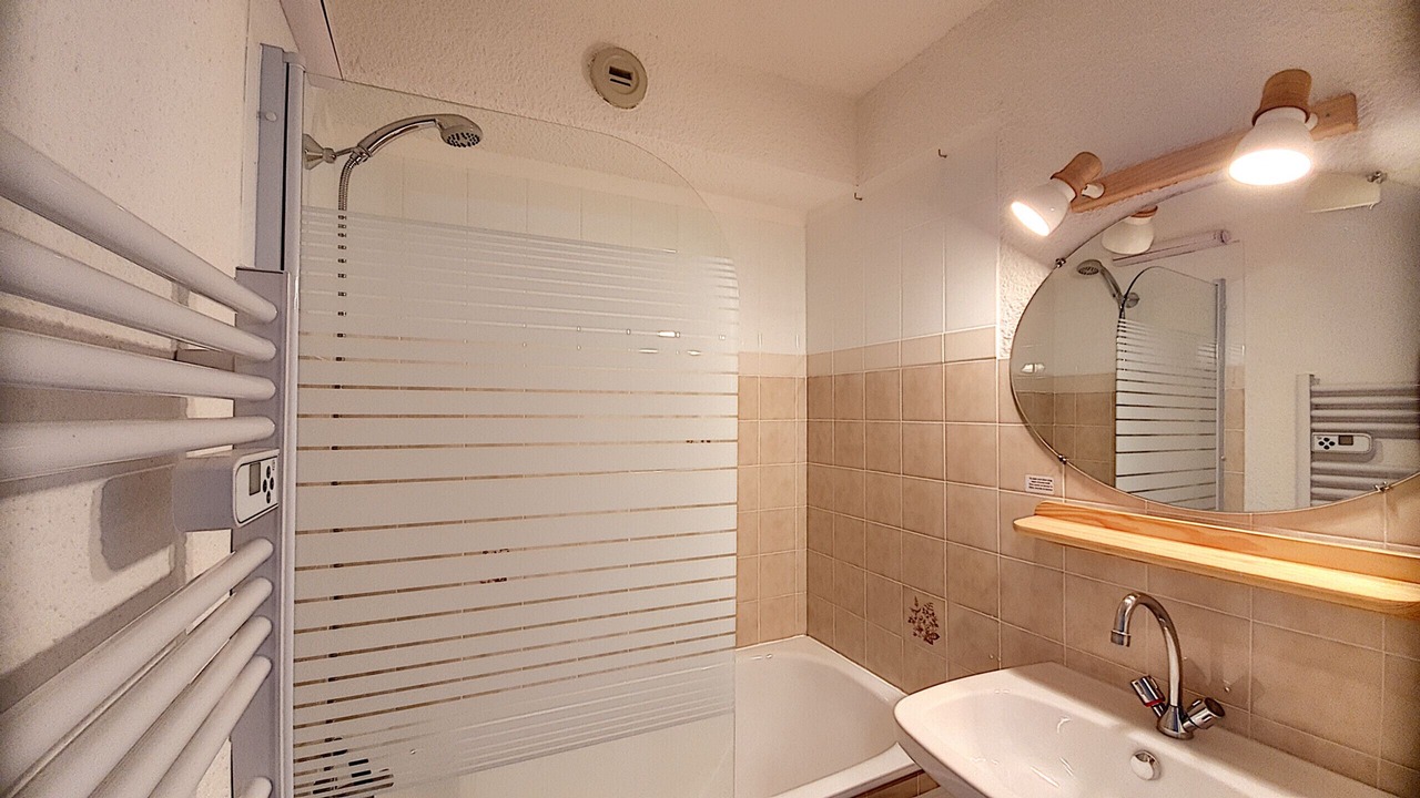 Photo of Bathroom in Saint-Jean-dʼAulps